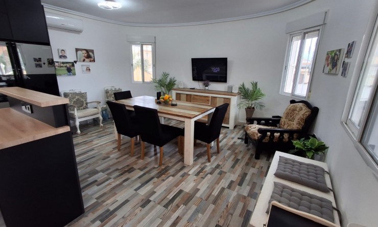Videresalg - Frittliggende Villa - Ciudad Quesada - Doña Pepa