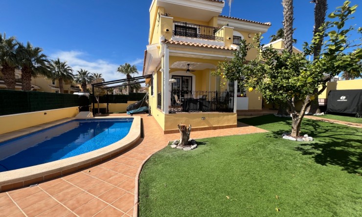 Re-Sale - Detached Villa - Orihuela Costa - Los Dolses