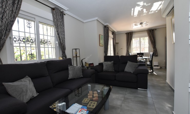 Re-Sale - Detached Villa - Orihuela Costa - Los Dolses