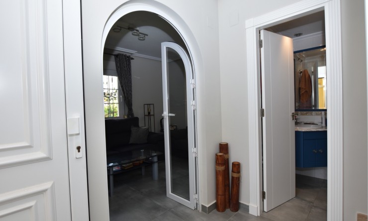Re-Sale - Detached Villa - Orihuela Costa - Los Dolses