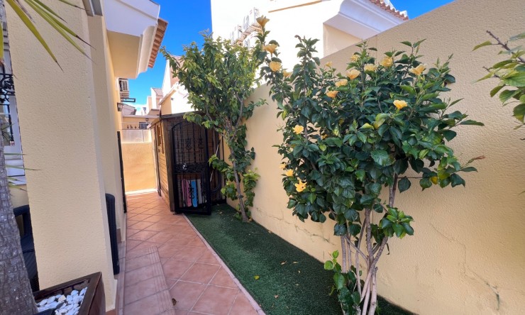 Re-Sale - Detached Villa - Orihuela Costa - Los Dolses