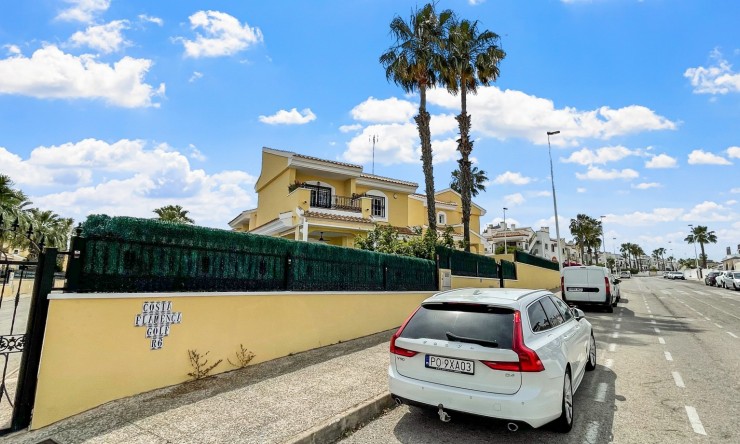 Re-Sale - Detached Villa - Orihuela Costa - Los Dolses