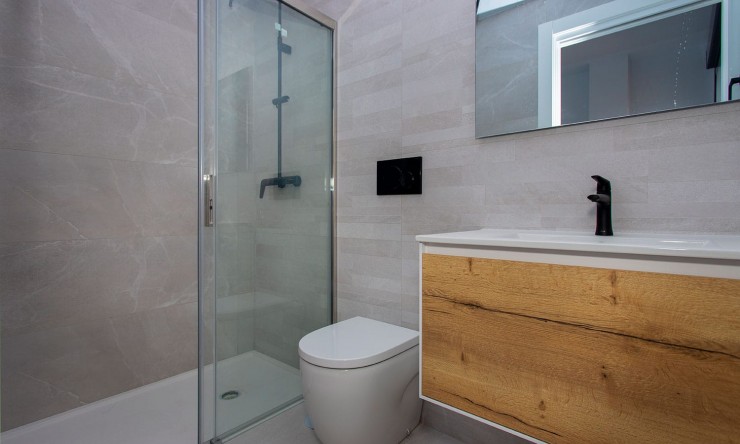 Re-Sale - Apartment - Torrevieja - Torrevieja - Centre