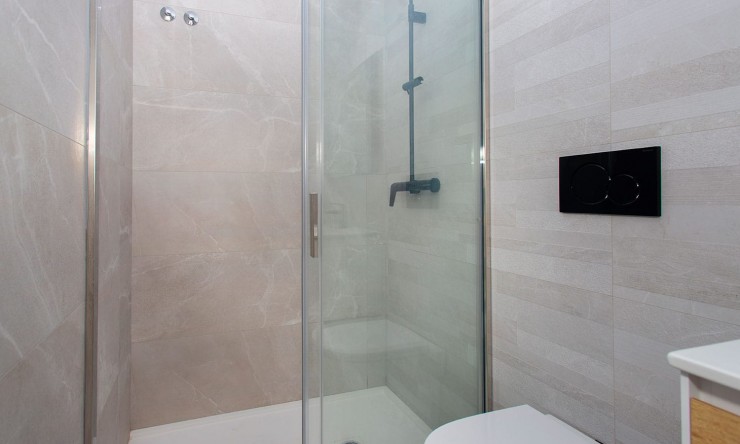 Re-Sale - Apartment - Torrevieja - Torrevieja - Centre