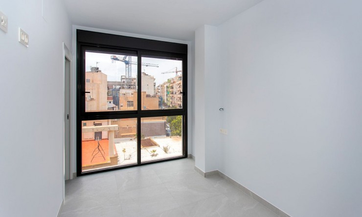 Re-Sale - Apartment - Torrevieja - Torrevieja - Centre