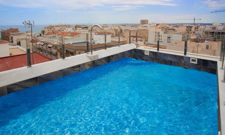 Re-Sale - Apartment - Torrevieja - Torrevieja - Centre