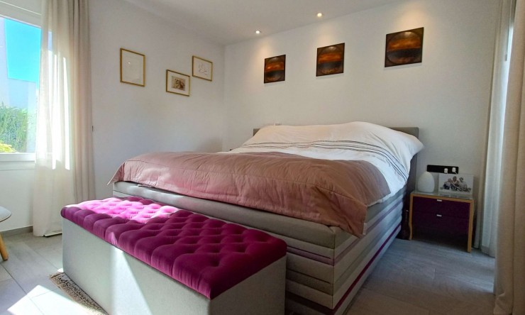 Videresalg - Frittliggende Villa - Algorfa - La Finca Golf Resort
