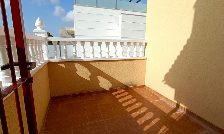 Re-Sale - Detached Villa - Orihuela Costa - Lomas de Don Juan