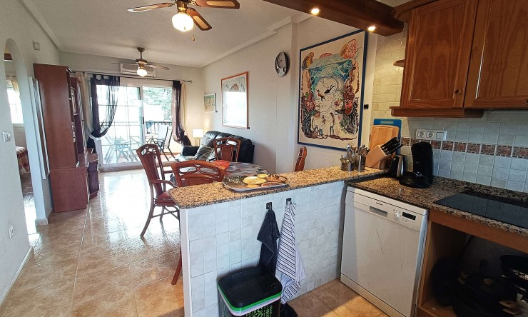 Re-Sale - Apartment - Orihuela Costa - Villamartin