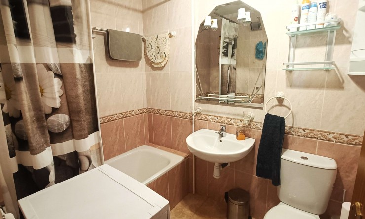 Re-Sale - Apartment - Orihuela Costa - Villamartin
