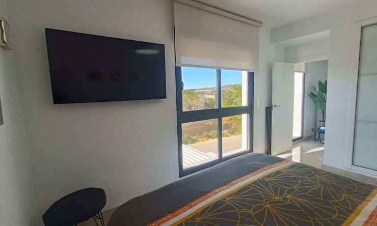 Videresalg - Frittliggende Villa - Algorfa - La Finca Golf Resort