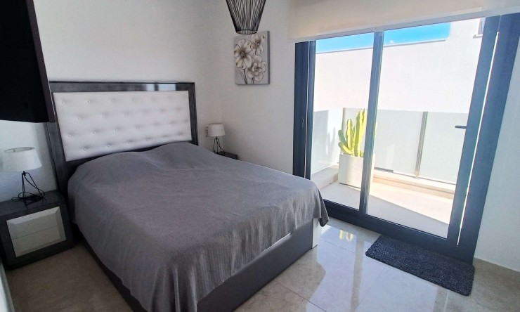 Videresalg - Frittliggende Villa - Algorfa - La Finca Golf Resort
