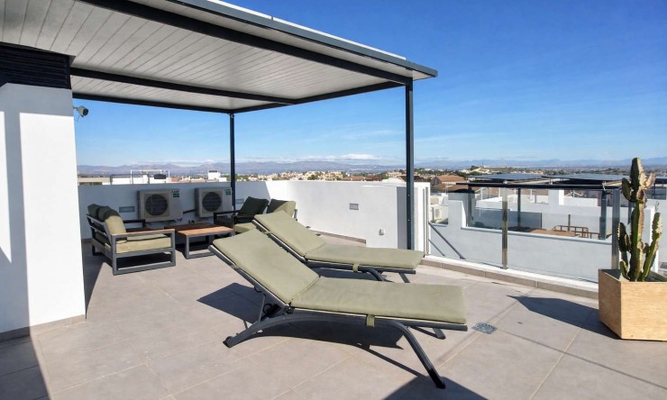 Videresalg - Frittliggende Villa - Algorfa - La Finca Golf Resort