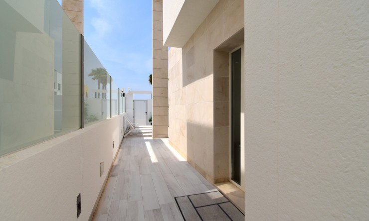 Re-Sale - Detached Villa - Orihuela Costa - Lomas de Cabo Roig