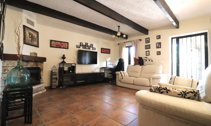 Re-Sale - Country Property - Albatera - Albatera - Country