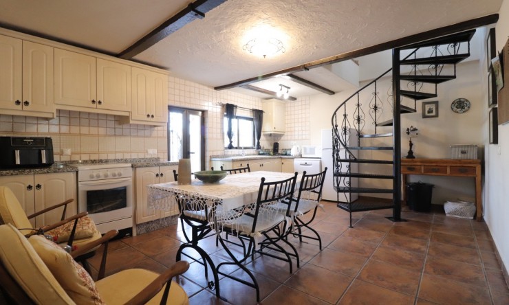 Re-Sale - Country Property - Albatera - Albatera - Country
