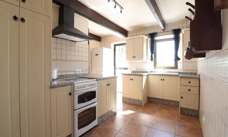 Re-Sale - Country Property - Albatera - Albatera - Country