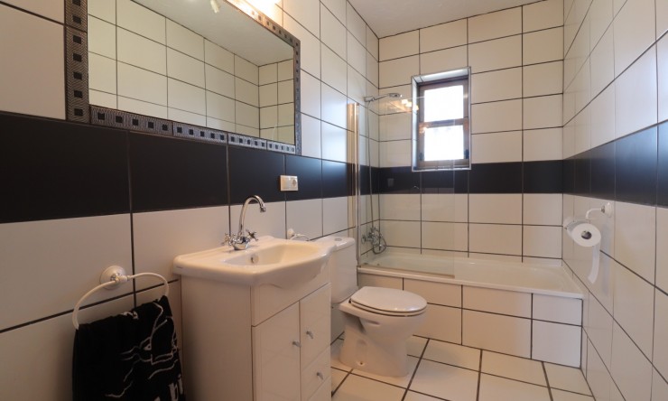 Re-Sale - Country Property - Albatera - Albatera - Country