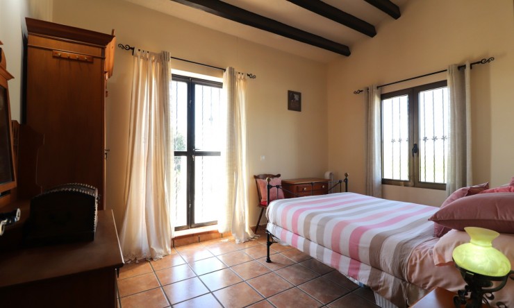 Re-Sale - Country Property - Albatera - Albatera - Country