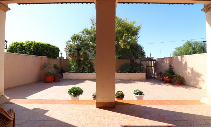 Re-Sale - Country Property - Albatera - Albatera - Country