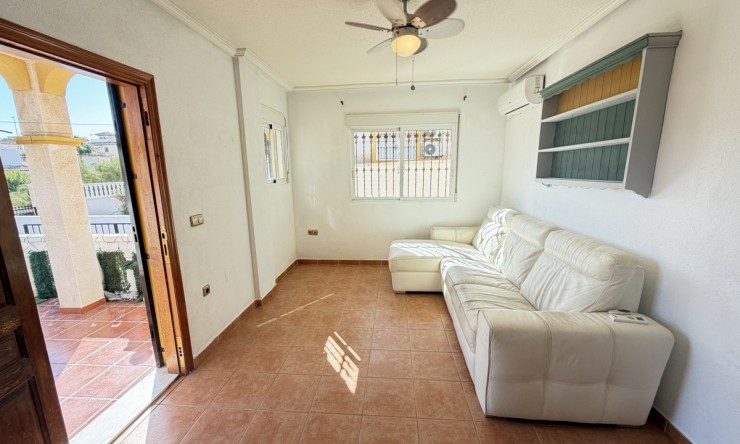 Videresalg - Quad Villa - Orihuela Costa - Playa Flamenca