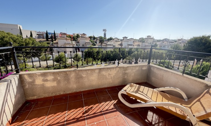 Videresalg - Quad Villa - Orihuela Costa - Playa Flamenca