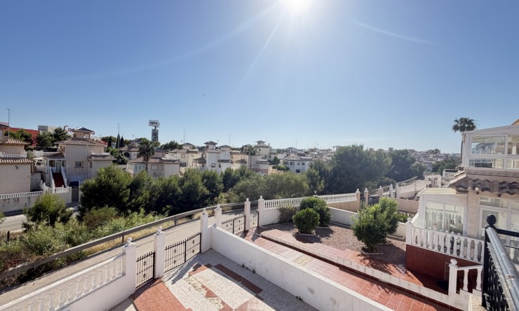 Videresalg - Quad Villa - Orihuela Costa - Playa Flamenca