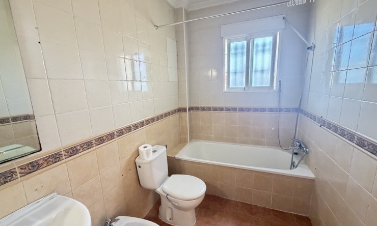 Videresalg - Quad Villa - Orihuela Costa - Playa Flamenca