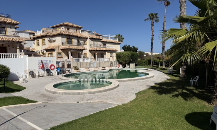 Videresalg - Quad Villa - Orihuela Costa - Playa Flamenca