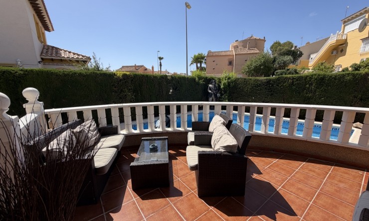 Re-Sale - Detached Villa - Orihuela Costa - Villamartin