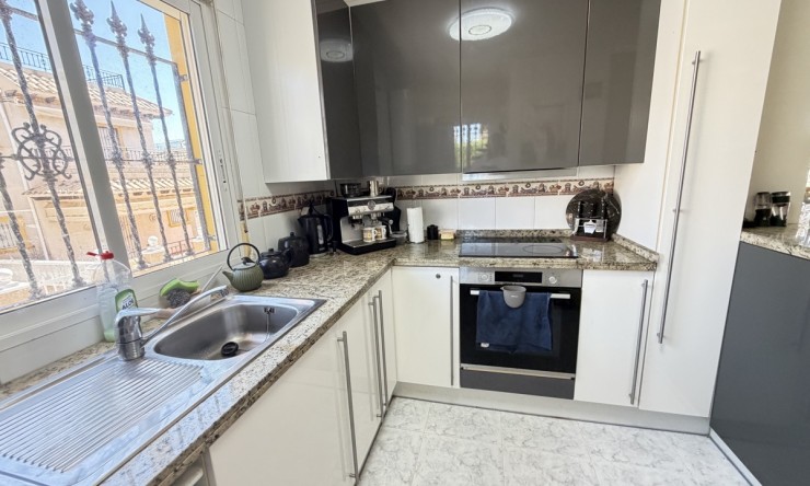 Re-Sale - Detached Villa - Orihuela Costa - Villamartin