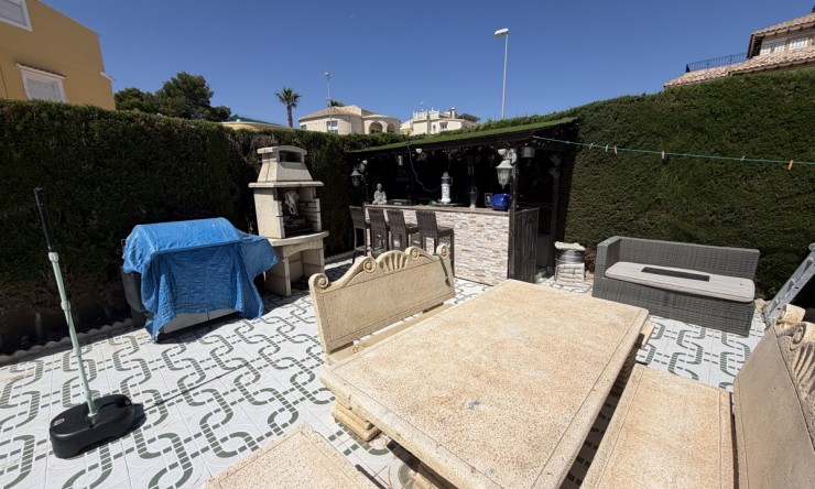 Re-Sale - Detached Villa - Orihuela Costa - Villamartin
