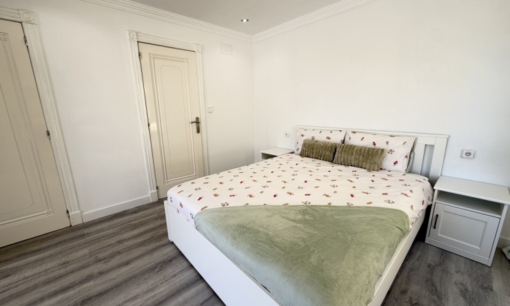 Re-Sale - Detached Villa - Orihuela Costa - Las Ramblas