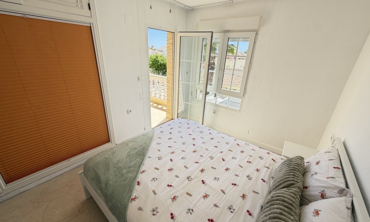 Re-Sale - Detached Villa - Orihuela Costa - Las Ramblas