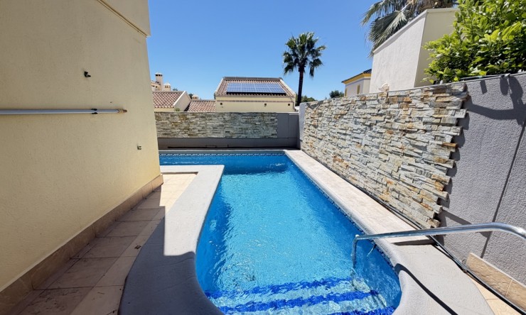 Re-Sale - Detached Villa - Orihuela Costa - Las Ramblas