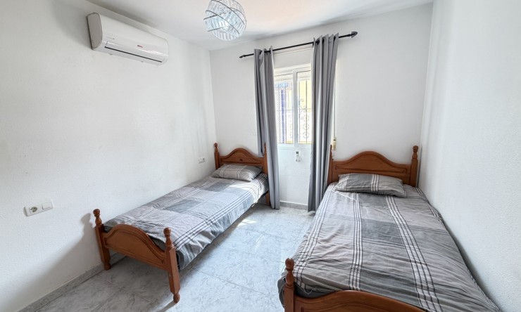 Re-Sale - Detached Villa - Orihuela Costa - Villamartin