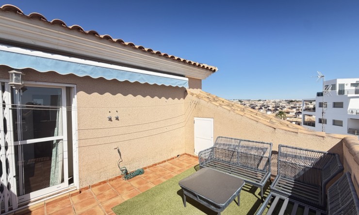 Re-Sale - Duplex - Orihuela Costa - La Zenia