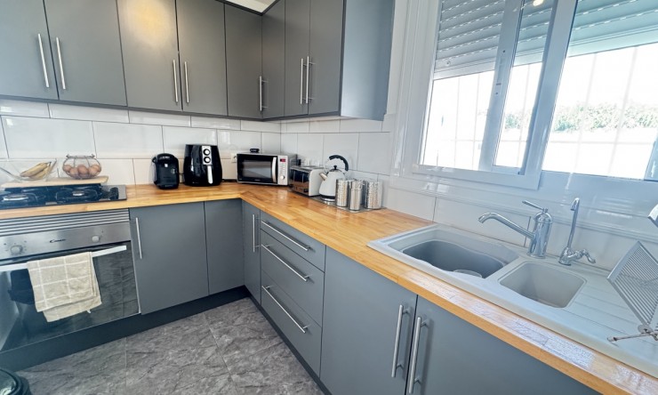 Re-Sale - Detached Villa - Orihuela Costa - Villamartin