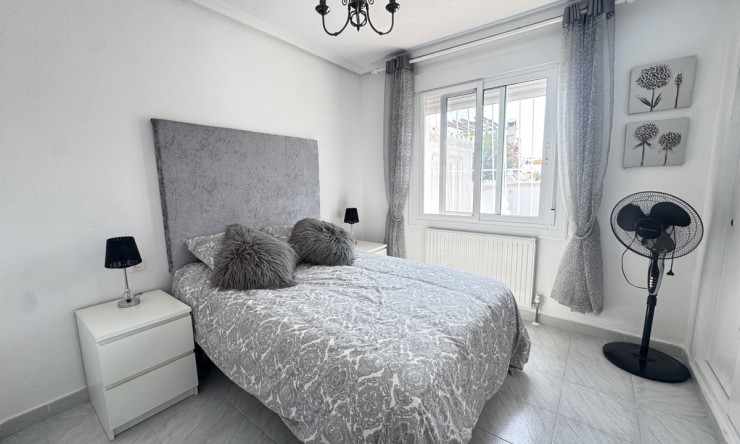 Re-Sale - Detached Villa - Orihuela Costa - Villamartin