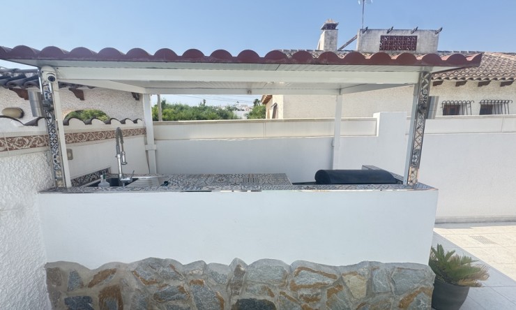 Re-Sale - Detached Villa - Orihuela Costa - Villamartin