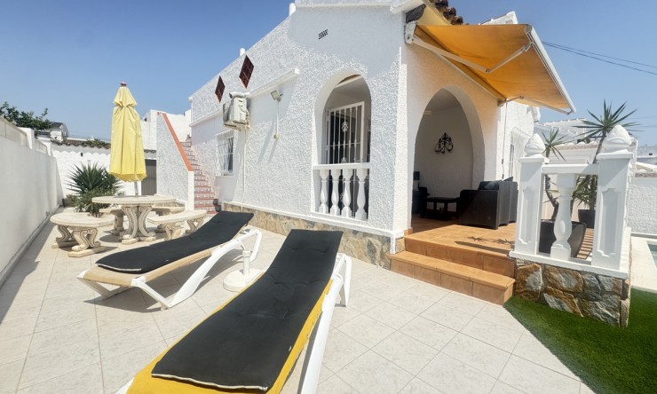 Re-Sale - Detached Villa - Orihuela Costa - Villamartin