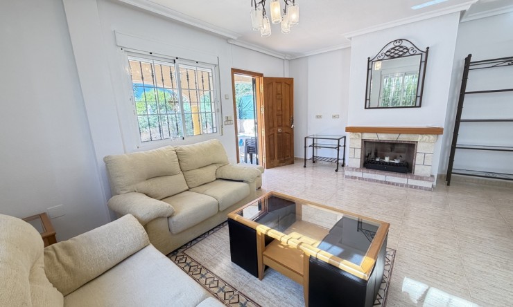 Re-Sale - Detached Villa - Orihuela Costa - Villamartin
