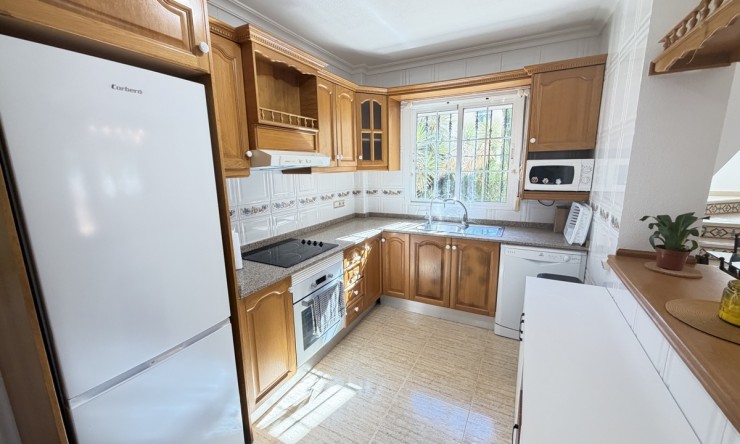 Re-Sale - Detached Villa - Orihuela Costa - Villamartin