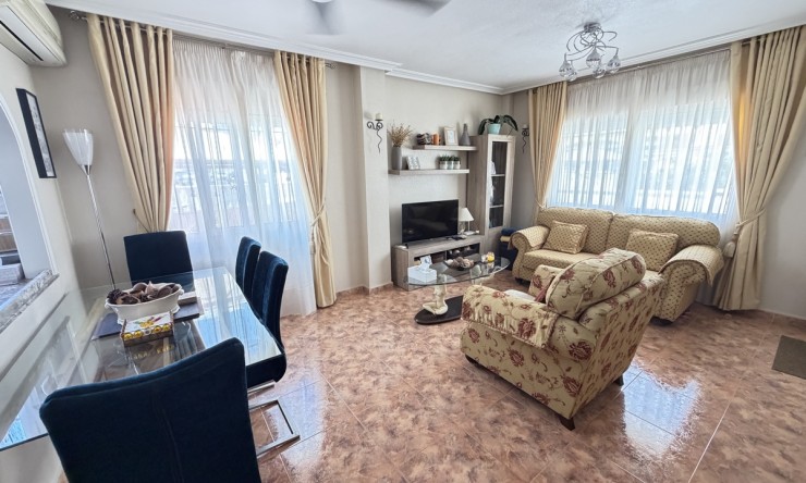 Re-Sale - Quad Villa - Orihuela Costa - La Zenia