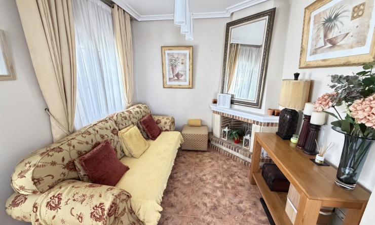 Re-Sale - Quad Villa - Orihuela Costa - La Zenia