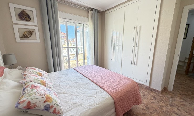 Re-Sale - Quad Villa - Orihuela Costa - La Zenia