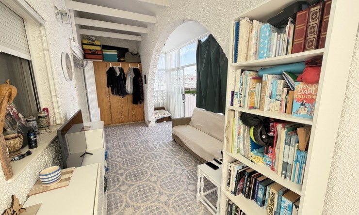 Re-Sale - Bungalow - Orihuela Costa - Villamartin