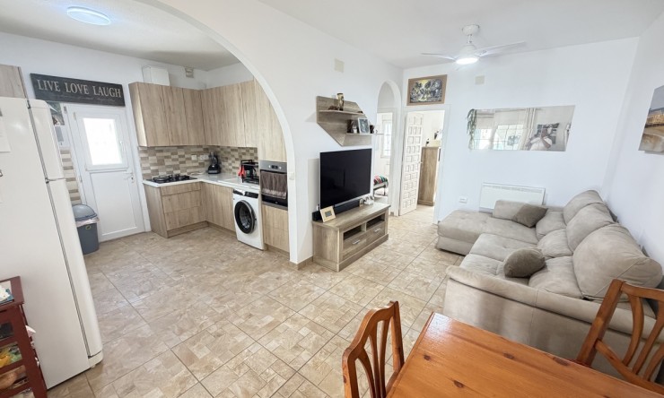 Re-Sale - Bungalow - Orihuela Costa - Villamartin