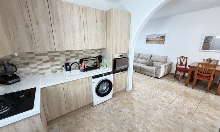 Re-Sale - Bungalow - Orihuela Costa - Villamartin