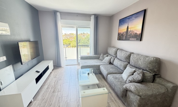 Re-Sale - Detached Villa - Orihuela Costa - Villamartin